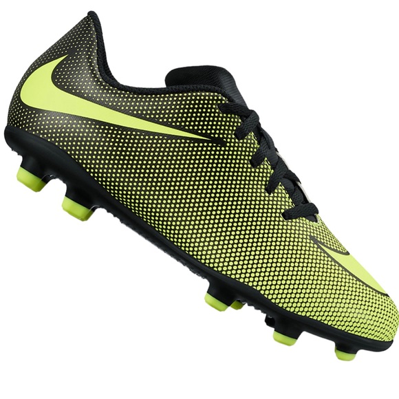 NIKE BRAVATA II FG SOCCER CLEATS BRAND NEW IN ORIGINAL BOX